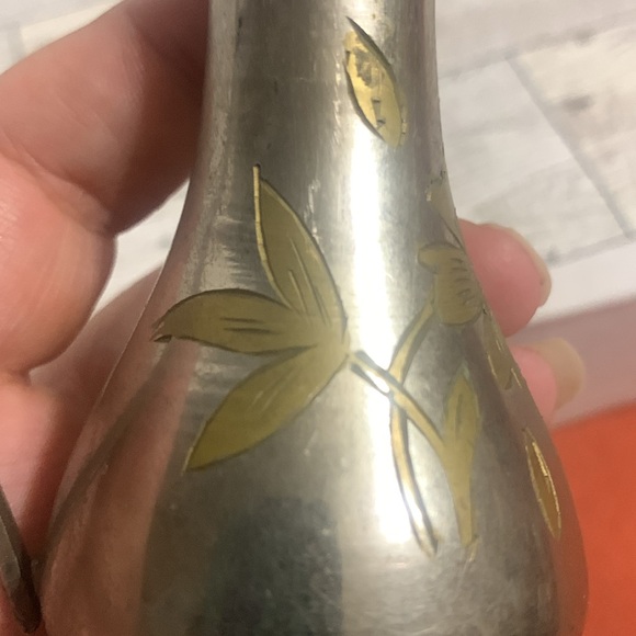 Vintage Hand Etched Mini Pitcher signed Arabia and numbered on bottom - Picture 5 of 6